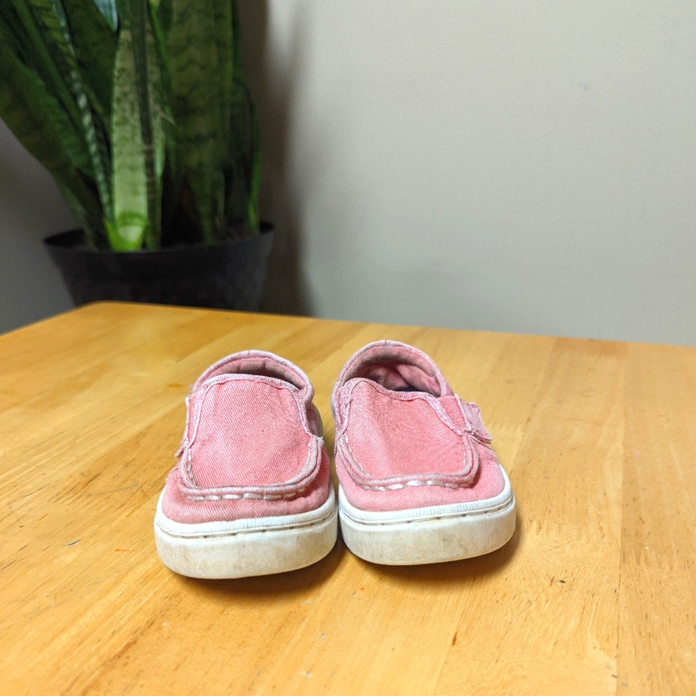 Girl Toddler Sperry's 5